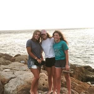 Meet your Posher, Emma